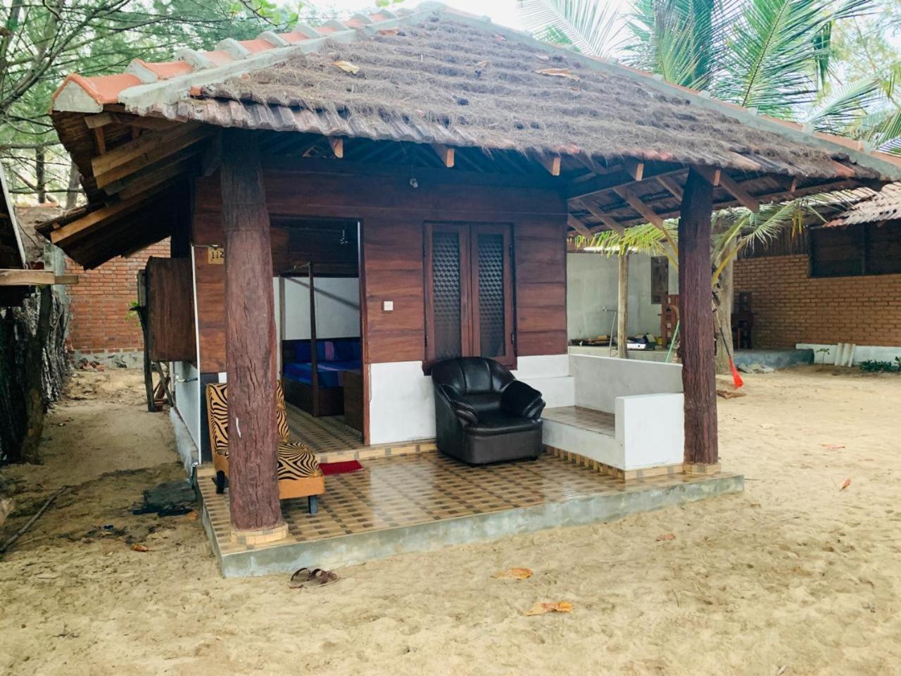 Shim Beach Resort Arugam Bay Exteriör bild