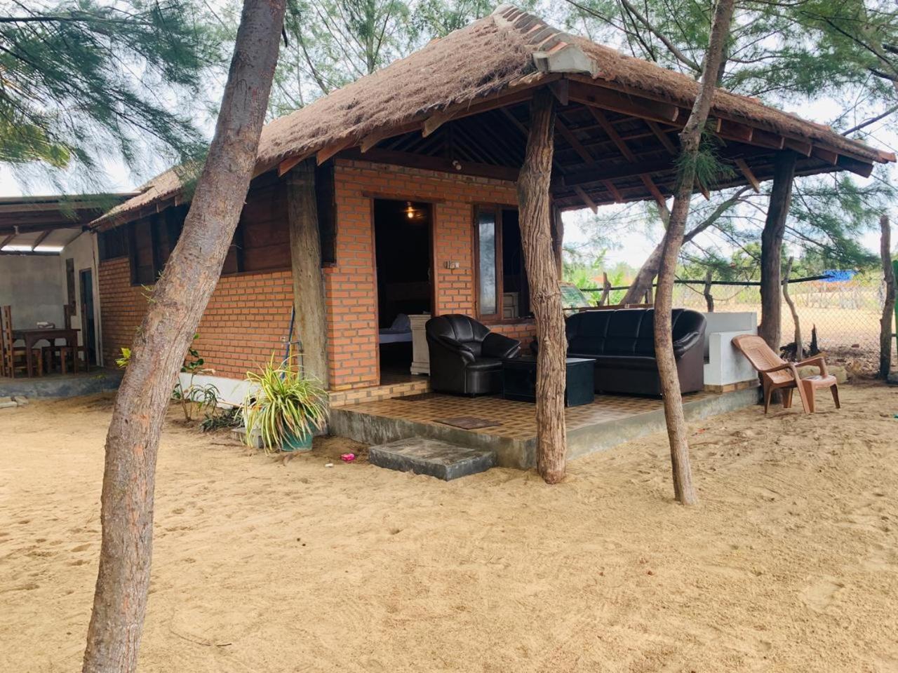 Shim Beach Resort Arugam Bay Exteriör bild